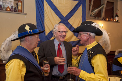 Jubilea Henny Kraayvanger (50 jaar lid) en Wim Peters (40 jaar lid)